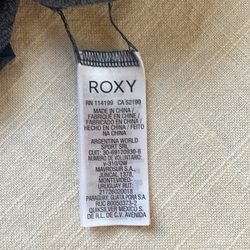 ROXY brand heathered navy cropped yoga/athletic leggings with mesh cutou… - Picture 8 of 12